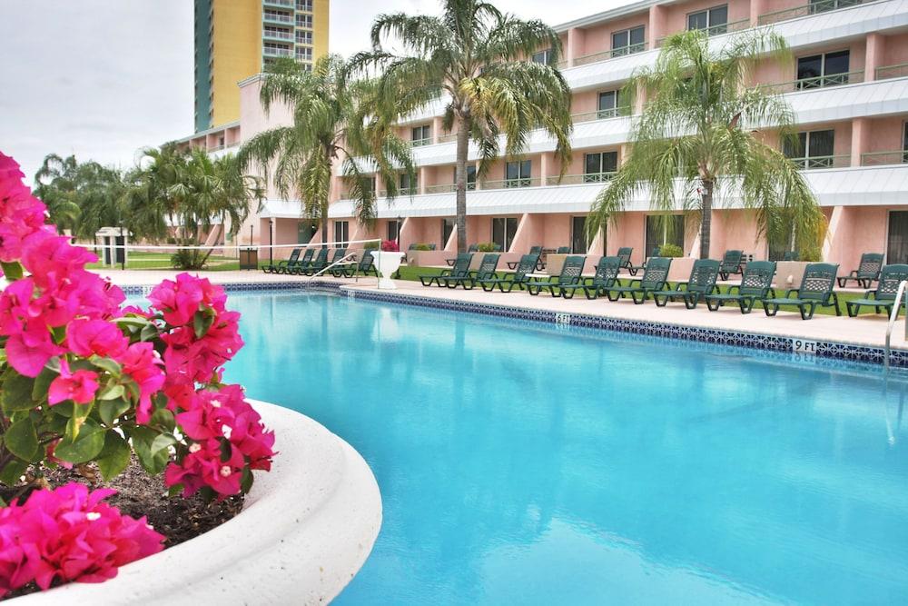 Castaways Resort And Suites Freeport Buitenkant foto