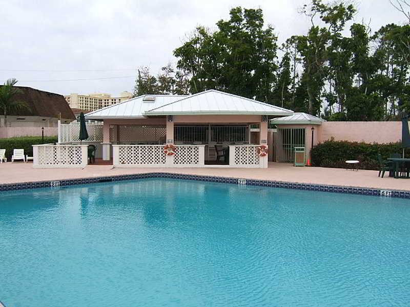 Castaways Resort And Suites Freeport Buitenkant foto