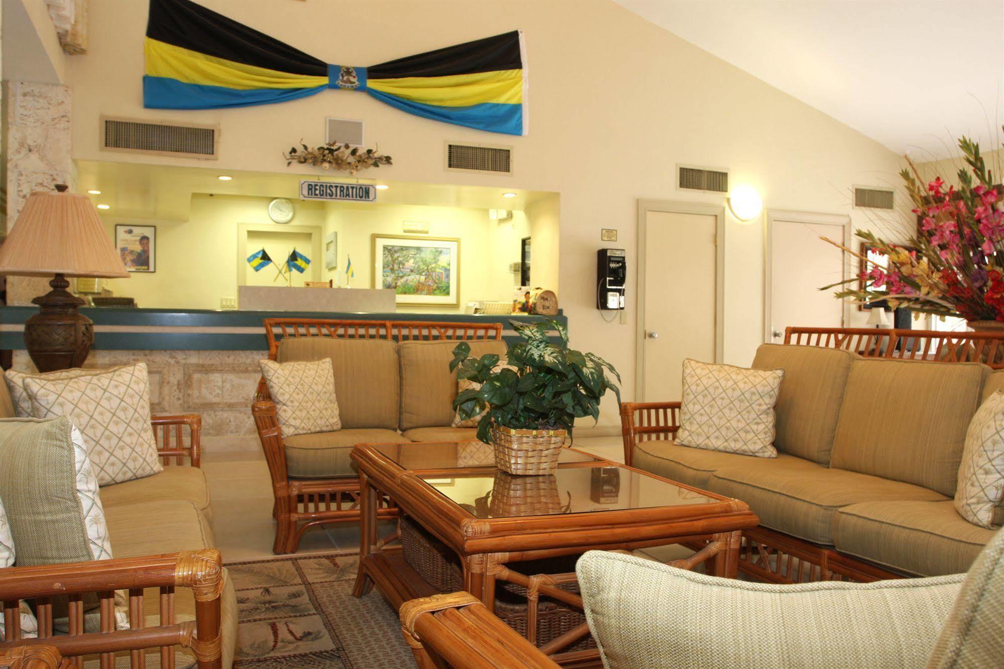 Castaways Resort And Suites Freeport Buitenkant foto