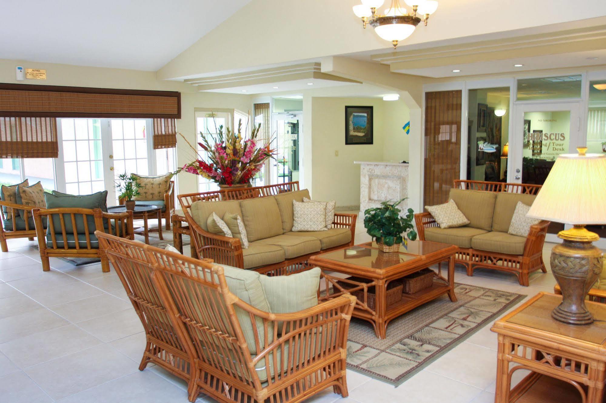 Castaways Resort And Suites Freeport Buitenkant foto